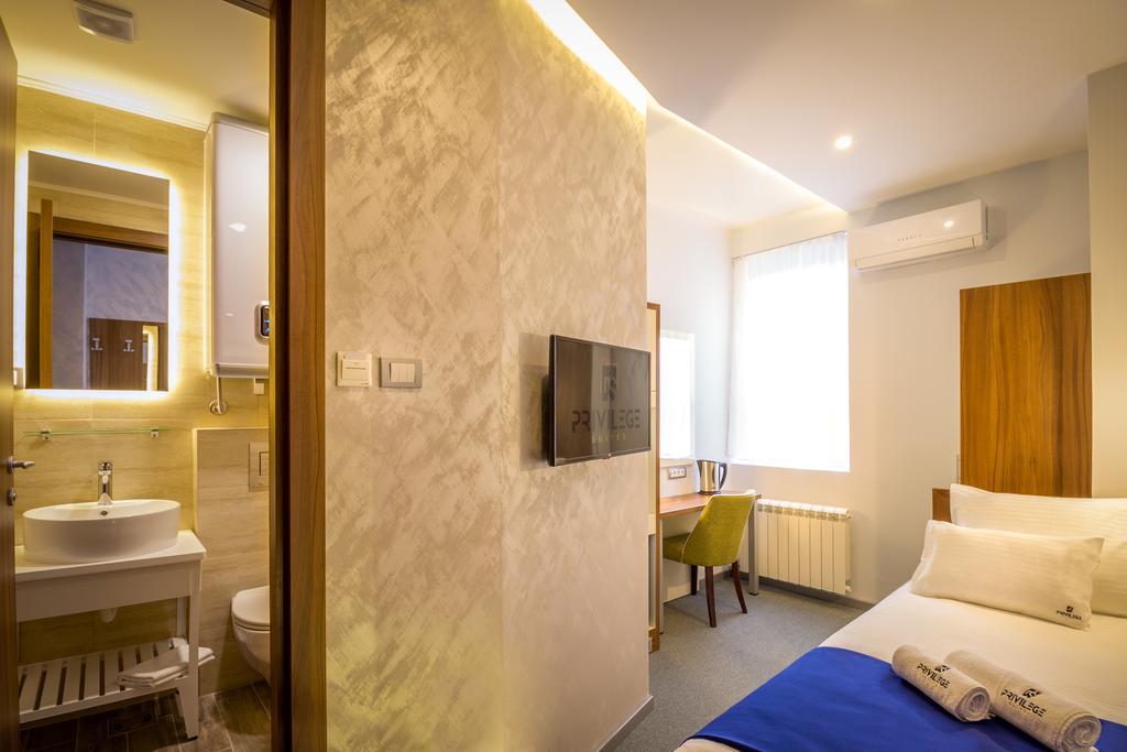 Privilege Suites By Central Park Beograd Eksteriør billede